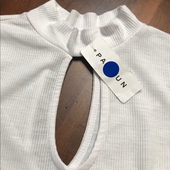 💐White Body Suit💐 - Picture 2 of 4